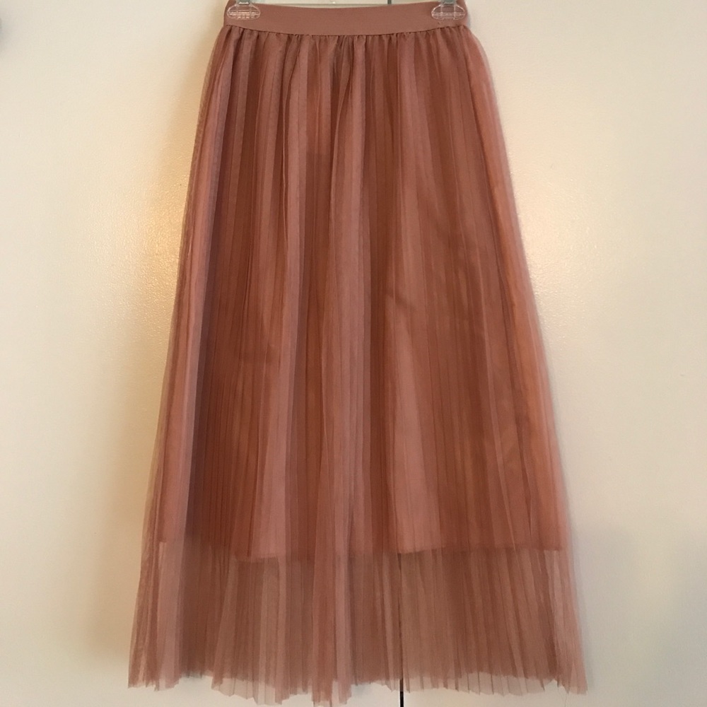 Tulle skirt